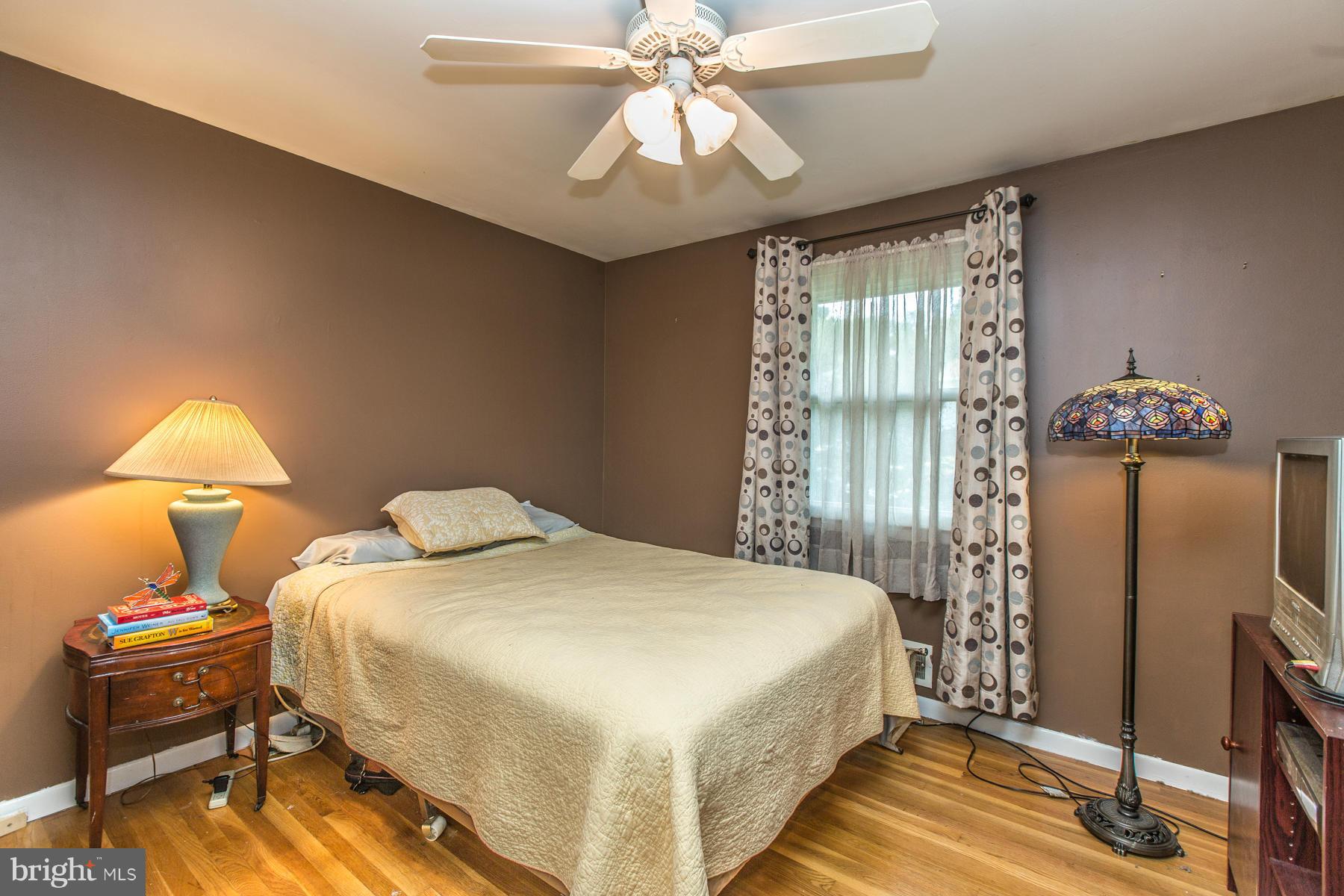 8624 Woodspring Road Randallstown, MD 21133 - Photo 14 of 28 Bedroom