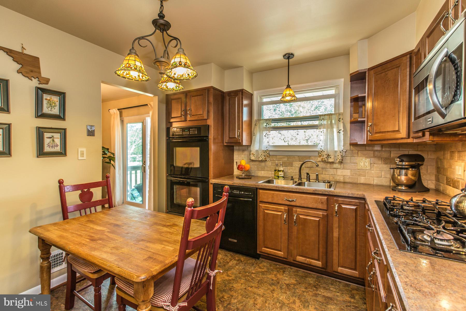 8624 Woodspring Road Randallstown, MD 21133 - Photo 6 of 28 Kitchen
