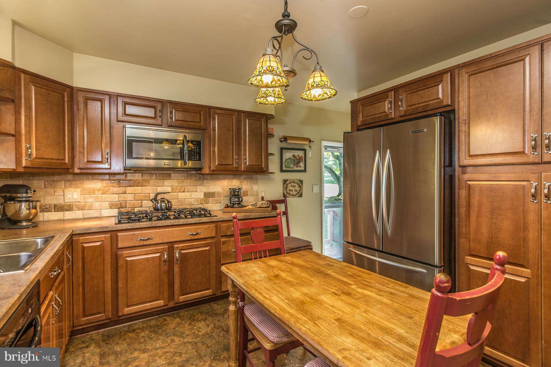 8624 Woodspring Road Randallstown, MD 21133 - Photo 7 of 28 Kitchen