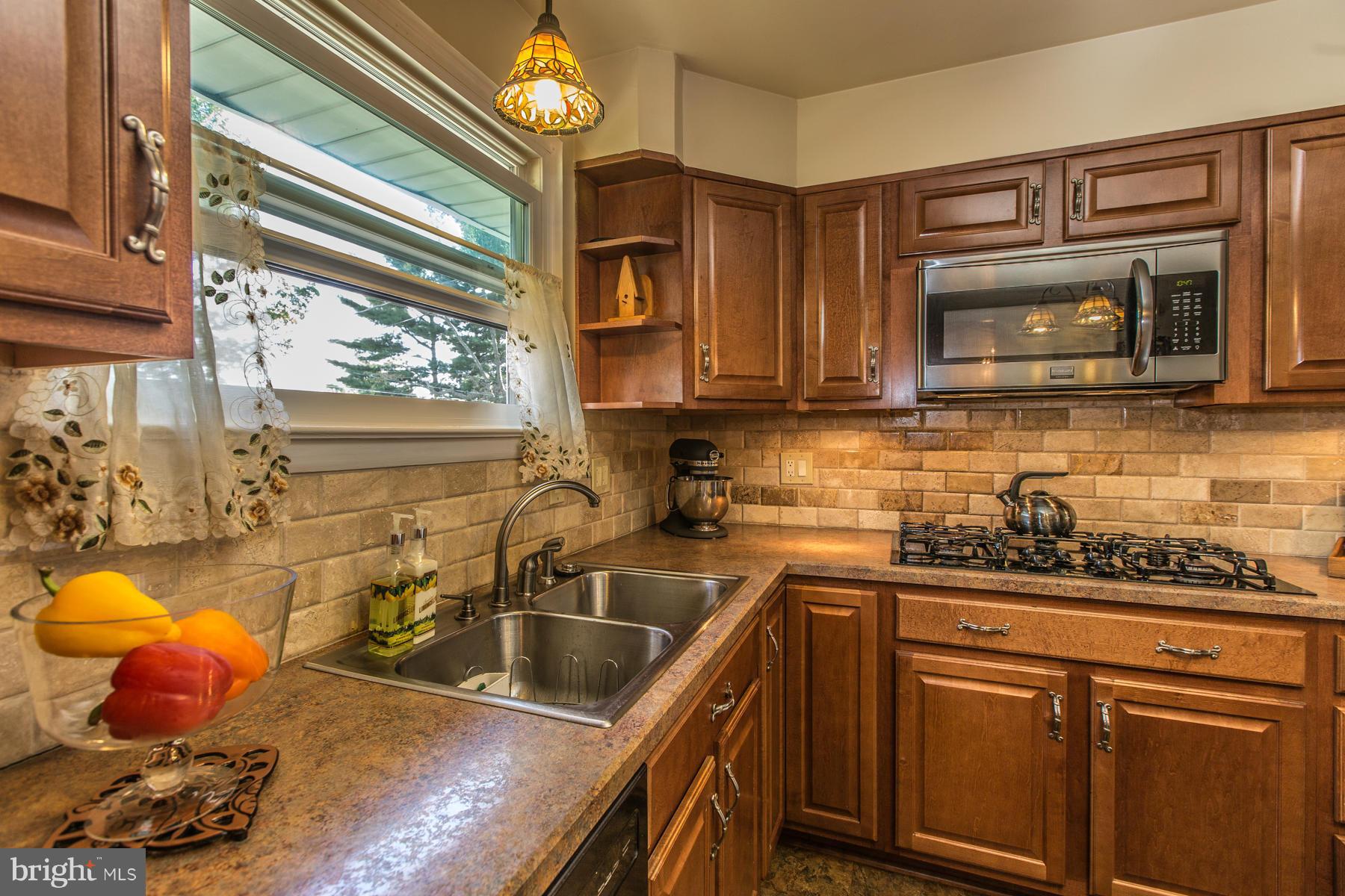 8624 Woodspring Road Randallstown, MD 21133 - Photo 10 of 28 Kitchen