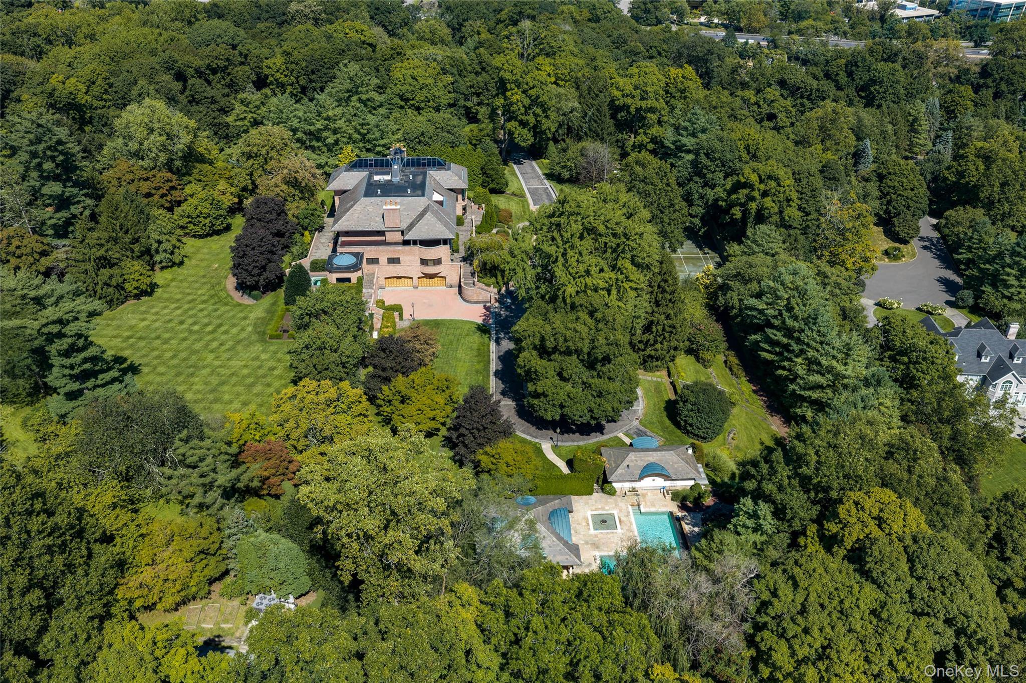 7 Rockledge Road Rye, NY 10580 - Photo 1 of 48 Gallery Image 1