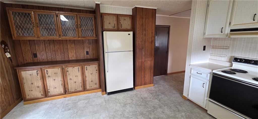 581 East Bakersville Edie Road Somerset, PA 15501 - Photo 6 of 23