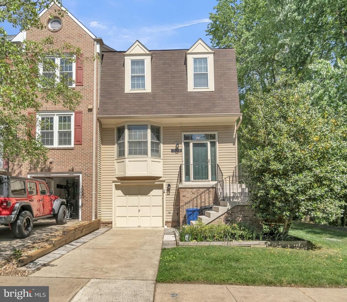 7213 Squirrel Run Court Springfield, VA 22152 - Photo 1 of 28 Gallery Image 1