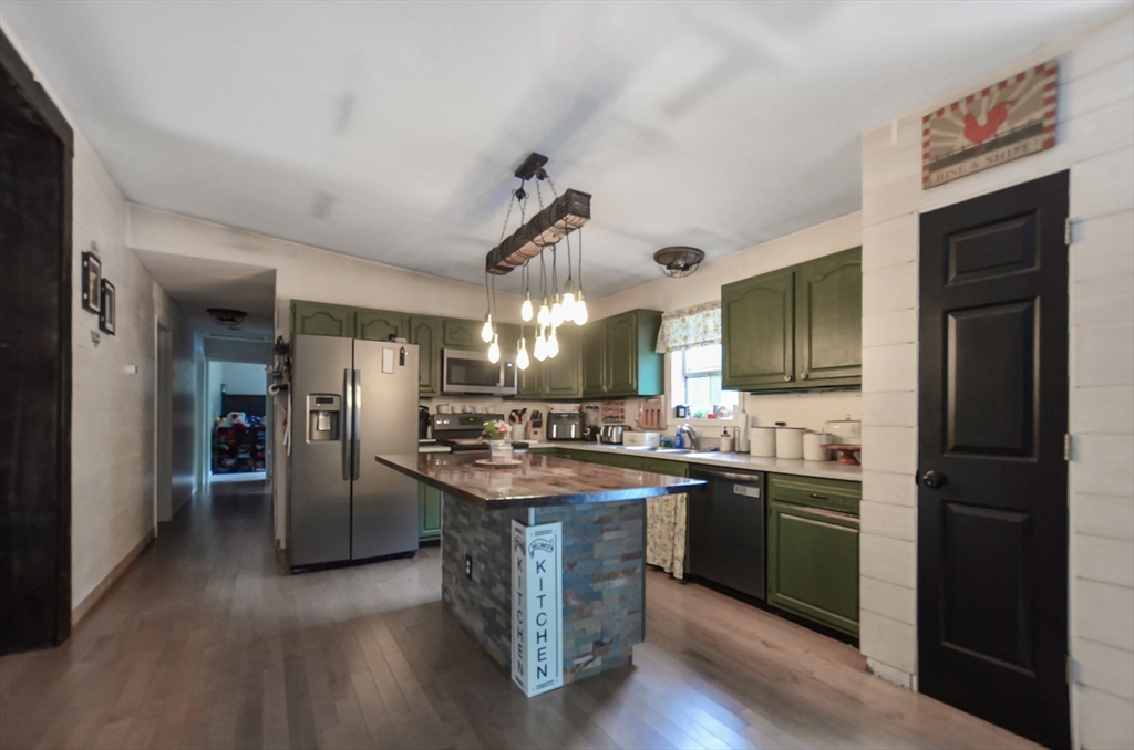 249 Chace Road East Freetown, MA 02717 - Photo 5 of 31