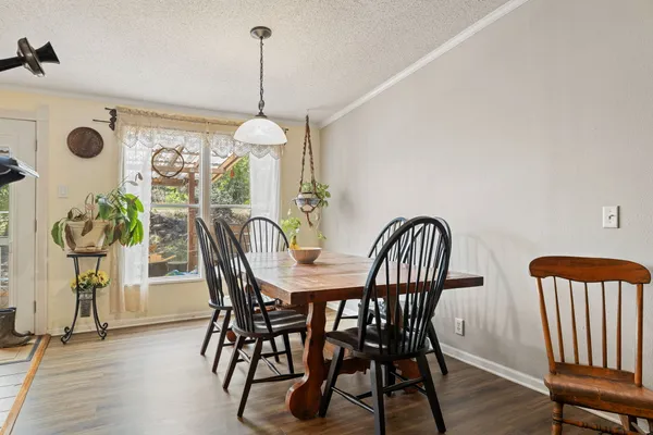 $725,000 | 541 Hidden Oaks Drive, Elgin, TX 78621