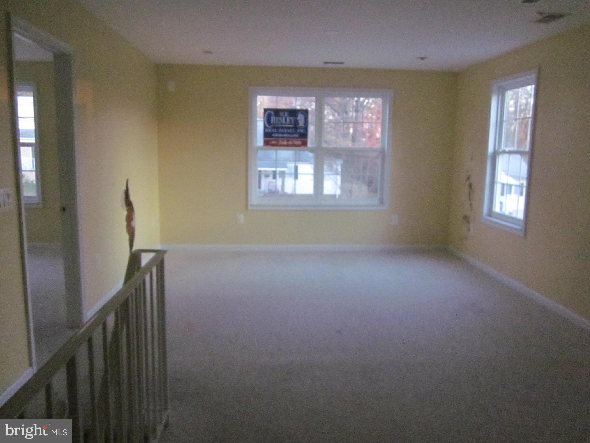 7766 Emerson Road Hyattsville, MD 20784 - Photo 8 of 12 Interior (General)