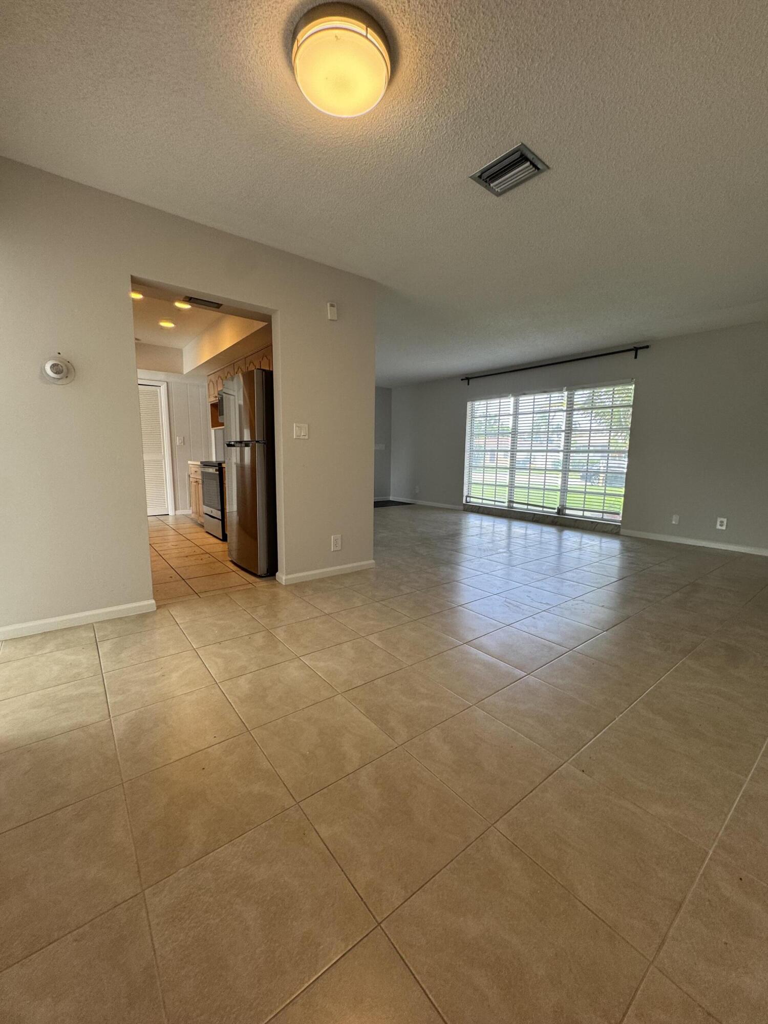 497 West Conference Drive Boca Raton, FL 33486 - Photo 10 of 25 IMG_7306