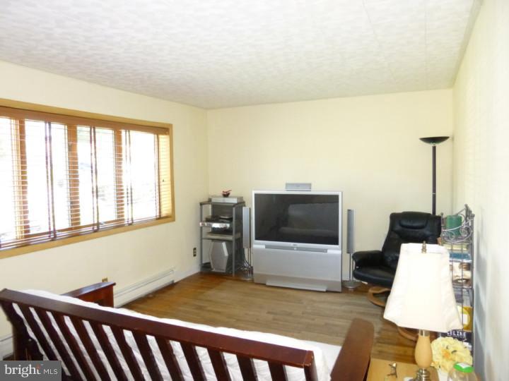 1108 Welsh Road Philadelphia, PA 19115 - Photo 10 of 18