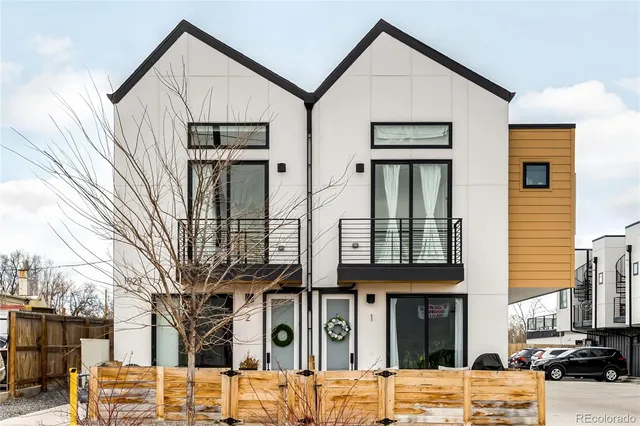 $525,000 | 1923 West Elk Place, Unit 4, Denver, CO 80211