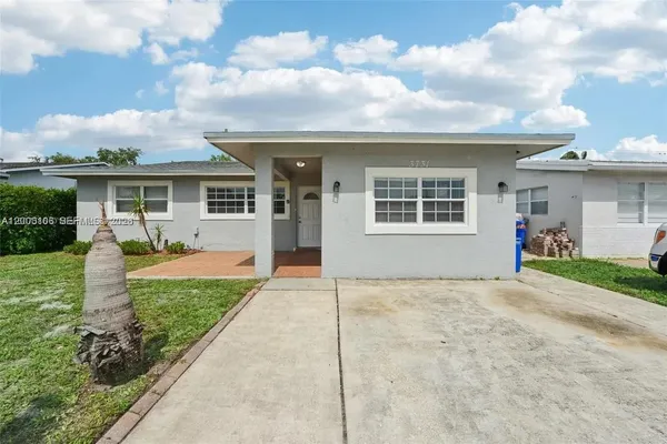 $520,000 | 3731 Northeast 17th Avenue, Pompano Beach, FL 33064
