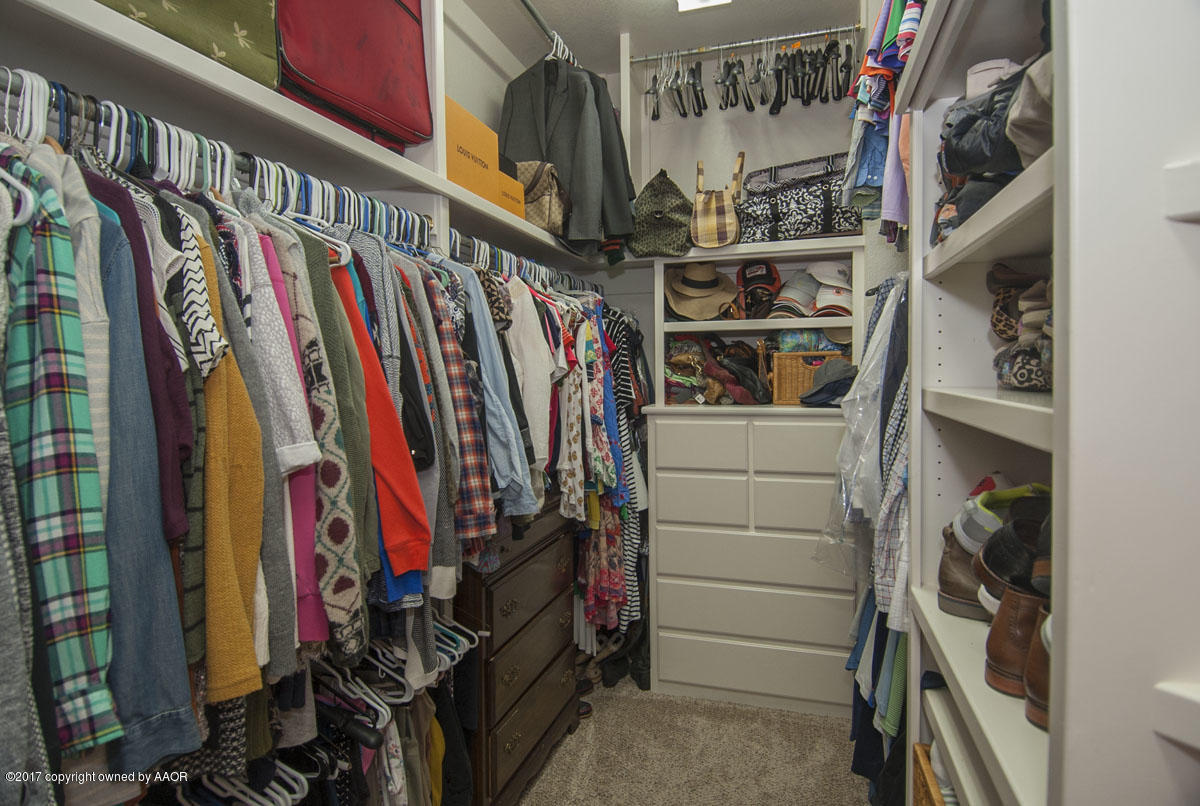 6919 Thunder Road Amarillo, TX 79119 - Photo 24 of 38 MASTER CLOSET