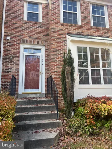 $3,100 | 210 High Timber Court, Gaithersburg, MD 20879
