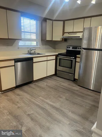 $3,100 | 210 High Timber Court, Gaithersburg, MD 20879
