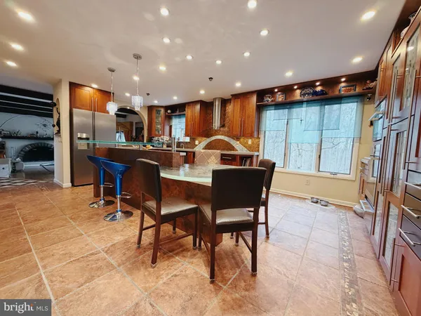 $5,500 | 1317 Mettler Road, Huntingdon Valley, PA 19006