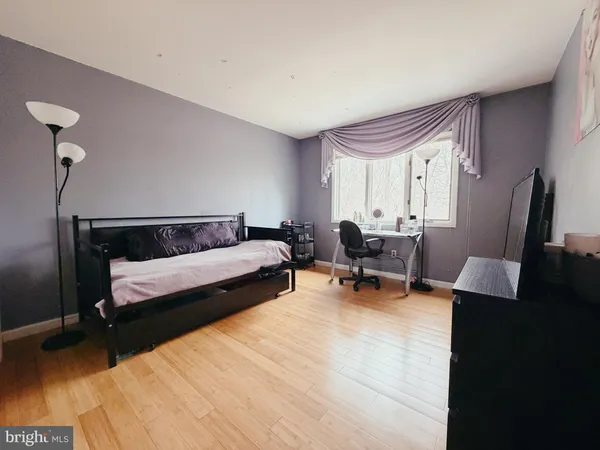 $5,500 | 1317 Mettler Road, Huntingdon Valley, PA 19006