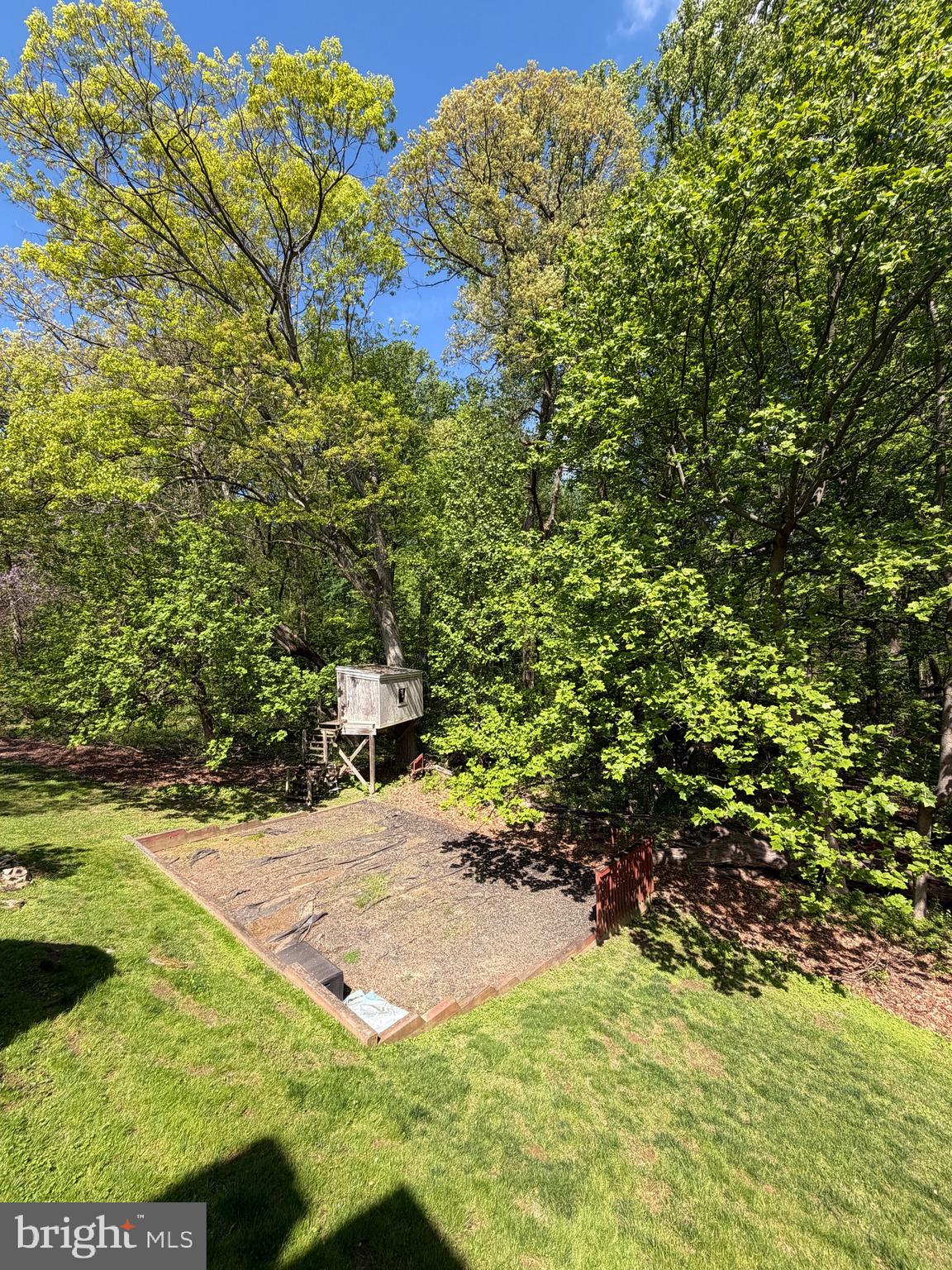 1317 Mettler Road Huntingdon Valley, PA 19006 - Photo 7 of 48 a view of a backyard