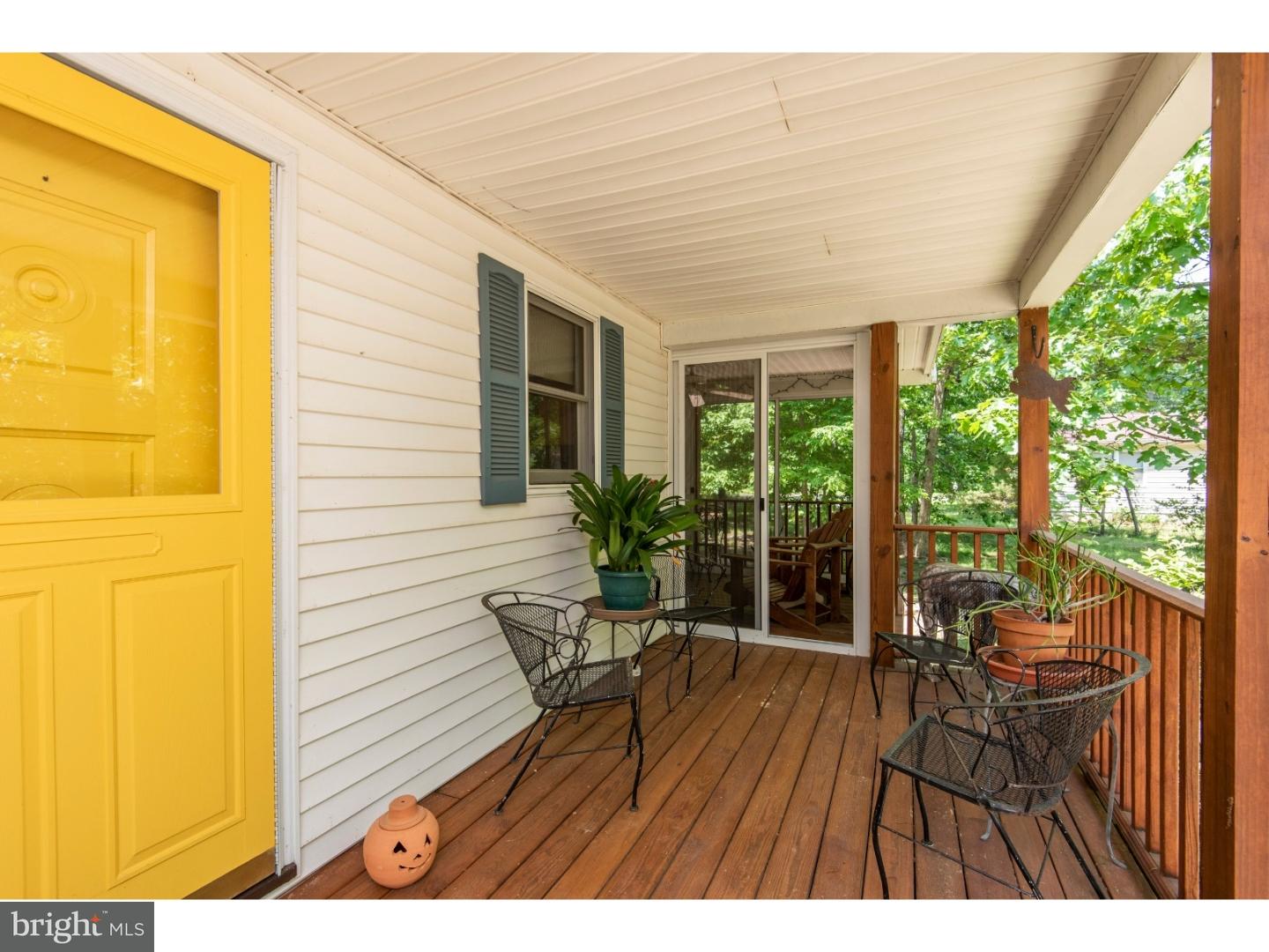 38 Oak Road Millville, NJ 08332 - Photo 15 of 24 Deck