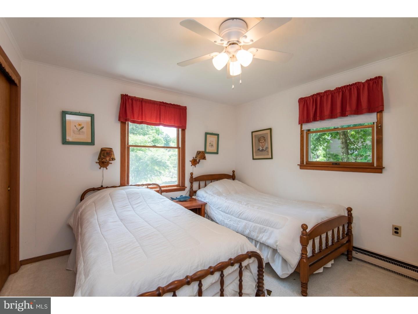 38 Oak Road Millville, NJ 08332 - Photo 10 of 24 Gallery Image 10