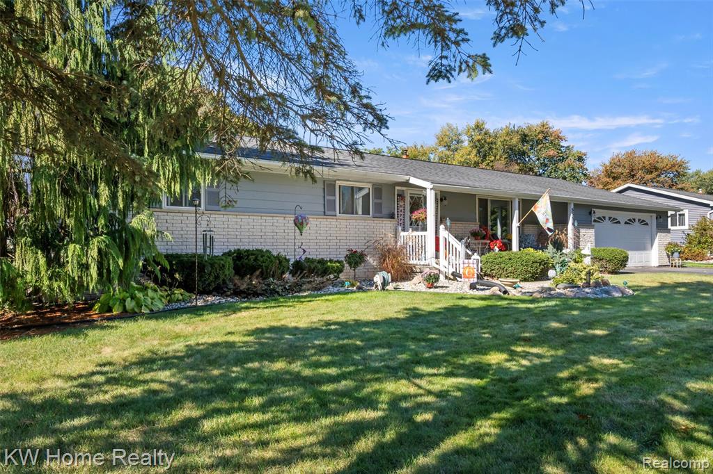 5334 Dunster Road Grand Blanc, MI 48439 - Photo 3 of 74 Gallery Image 3