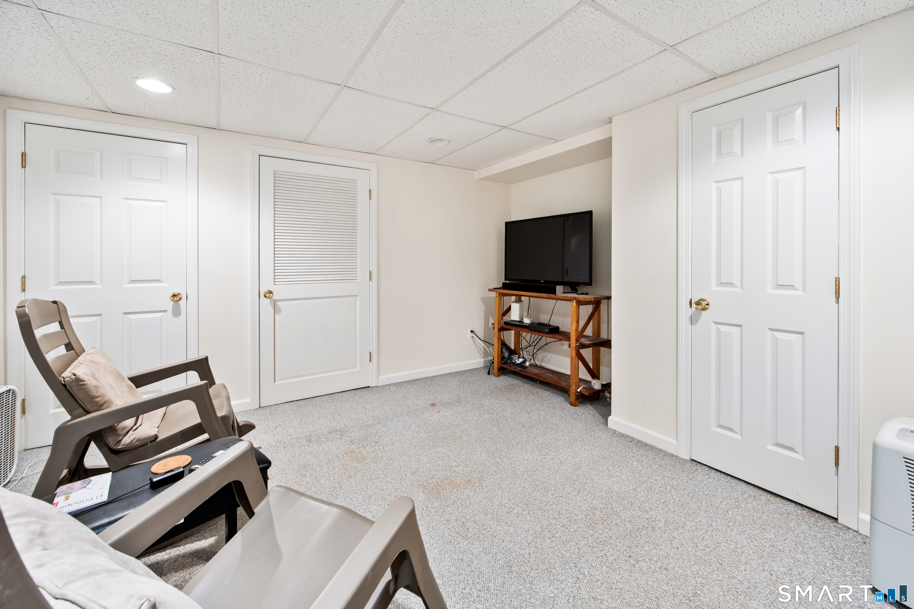 479 Blacks Road Cheshire, CT 06410 - Photo 27 of 37