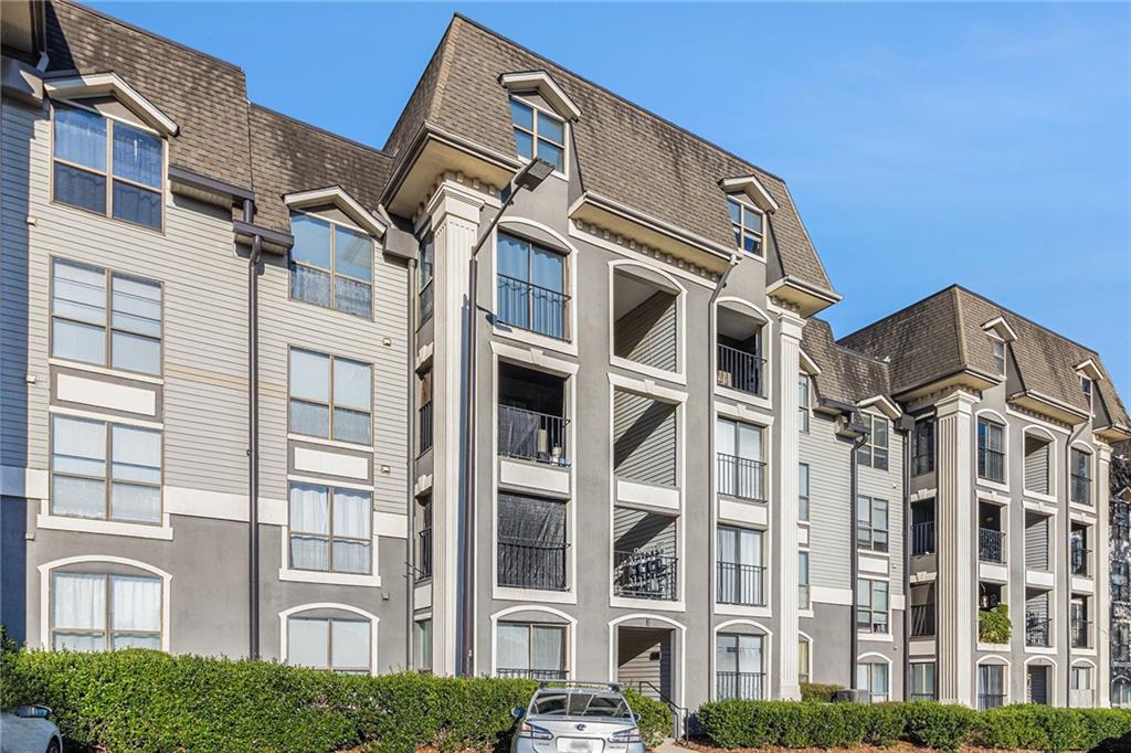 2657 Lenox Road Northeast, Unit 69 Atlanta, GA 30324 - Photo 29 of 31 a front view of a building