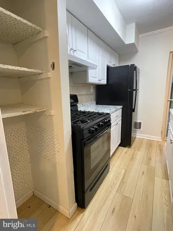 $179,900 | 2200 Greenery Lane, Unit 10123, Silver Spring, MD 20906