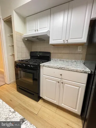 $179,900 | 2200 Greenery Lane, Unit 10123, Silver Spring, MD 20906