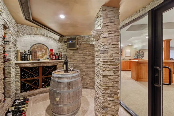 $1,675,000 | 2041 Tremont Court, Libertyville, IL 60048