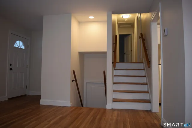 $479,000 | 10 Meeting House Road, Barkhamsted, CT 06063