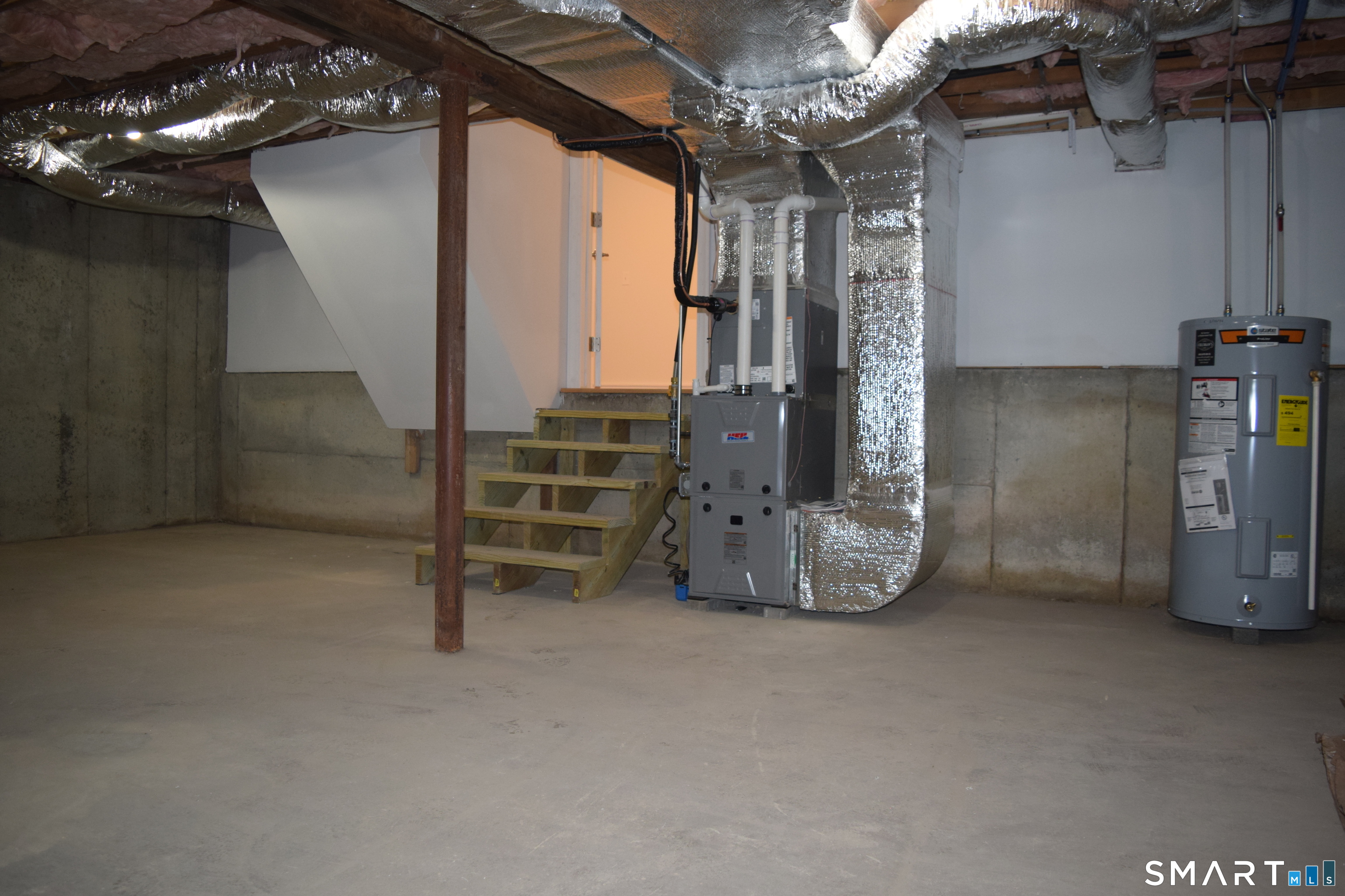 10 Meeting House Road Barkhamsted, CT 06063 - Photo 33 of 36