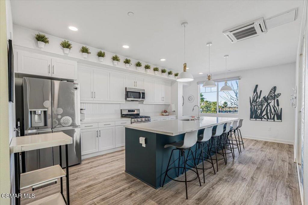 2870 Wagon Wheel Road, Unit 203 Oxnard, CA 93036 - Photo 16 of 72