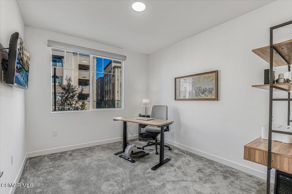 2870 Wagon Wheel Road, Unit 203 Oxnard, CA 93036 - Photo 33 of 72