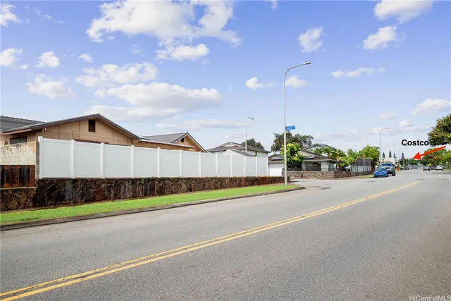 $950,000 | 94-1420 Kahuli Street, Waipahu, HI 96797
