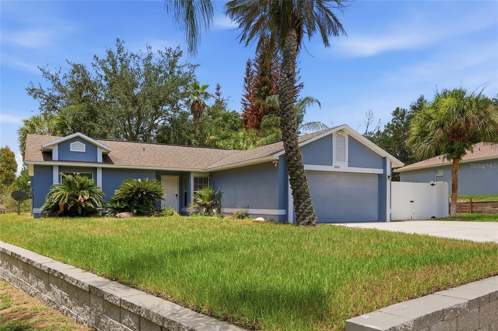 10641 Lake Ralph Drive Clermont, FL 34711 - Photo 2 of 32