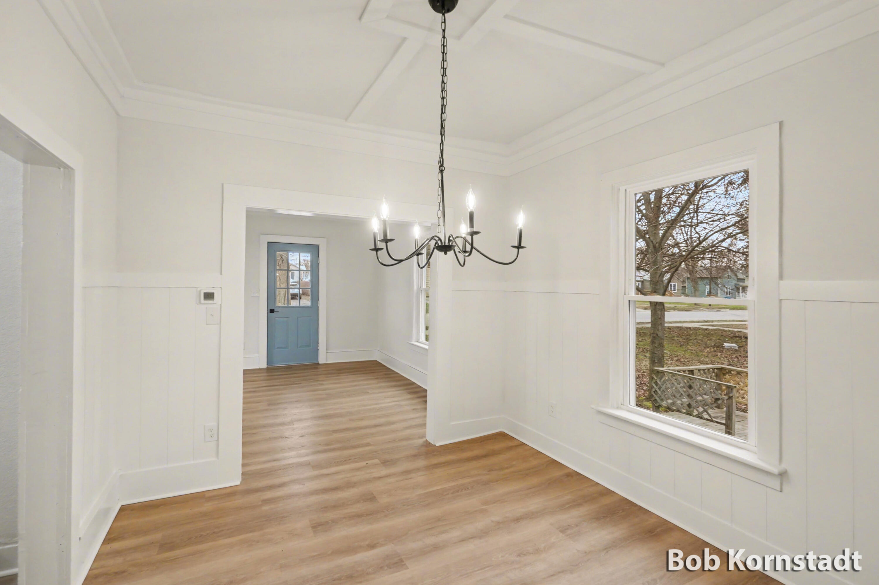 319 North Rowe Street Ludington, MI 49431 - Photo 14 of 40 DSC03500
