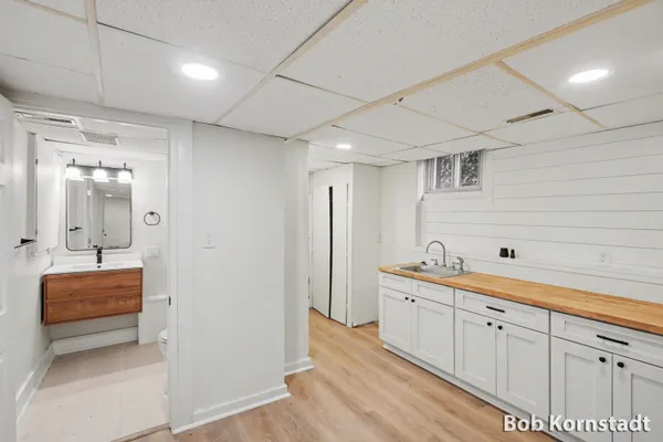 $384,900 | 319 North Rowe Street, Ludington, MI 49431