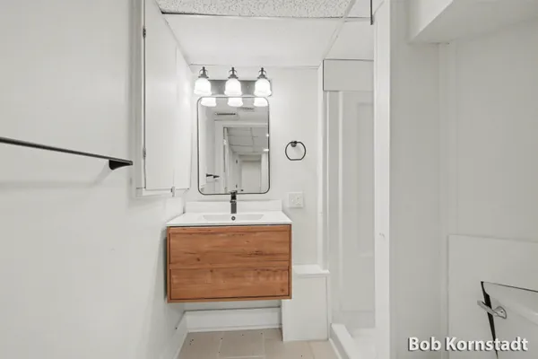 $384,900 | 319 North Rowe Street, Ludington, MI 49431