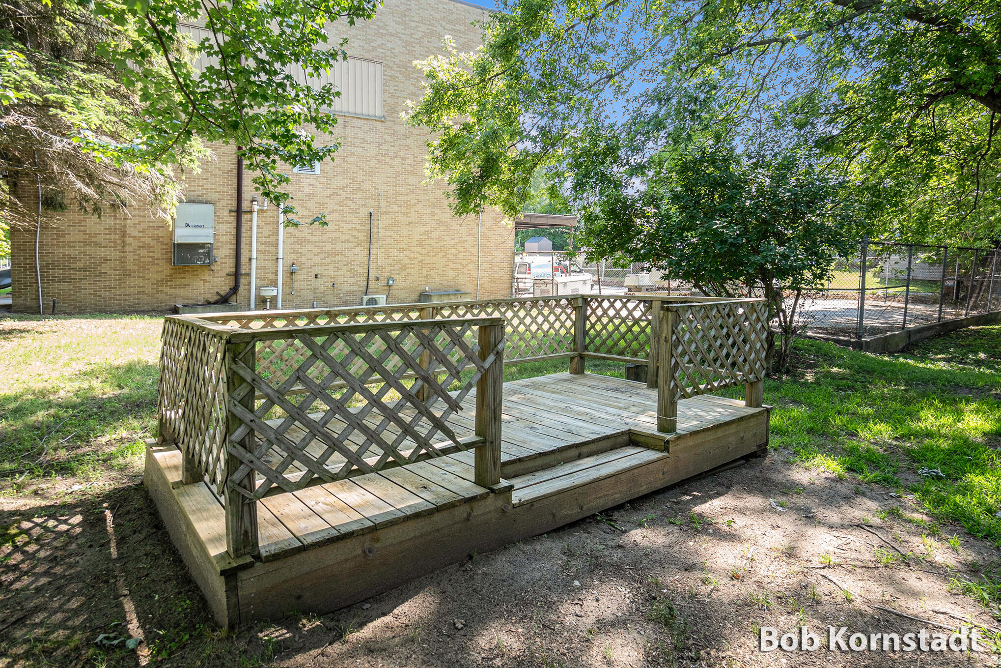 319 North Rowe Street Ludington, MI 49431 - Photo 33 of 40 DSC04939