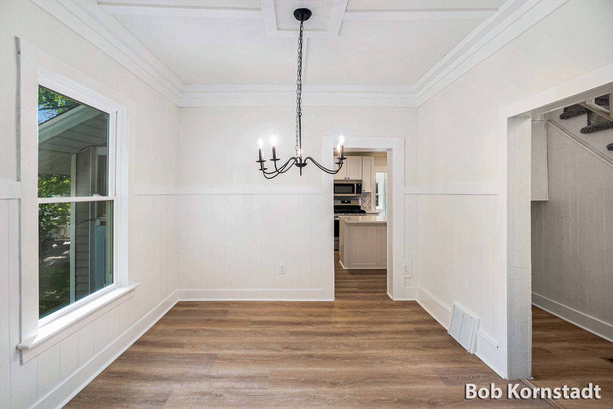319 North Rowe Street Ludington, MI 49431 - Photo 5 of 40 DSC04896