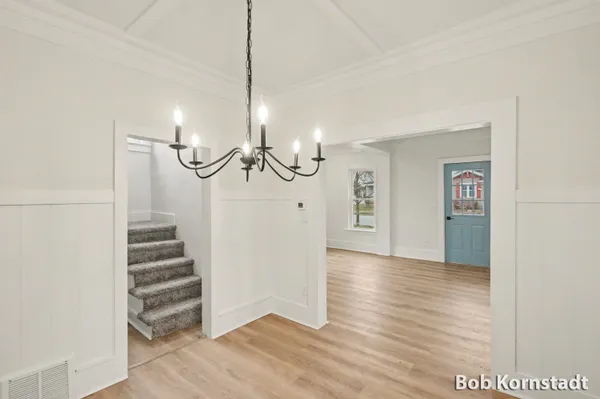 $384,900 | 319 North Rowe Street, Ludington, MI 49431