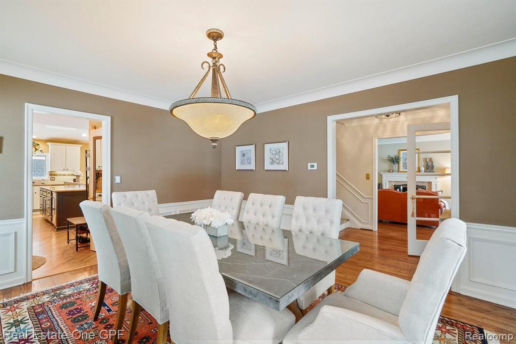 1010 Whittier Road Grosse Pointe Park, MI 48230 - Photo 4 of 44