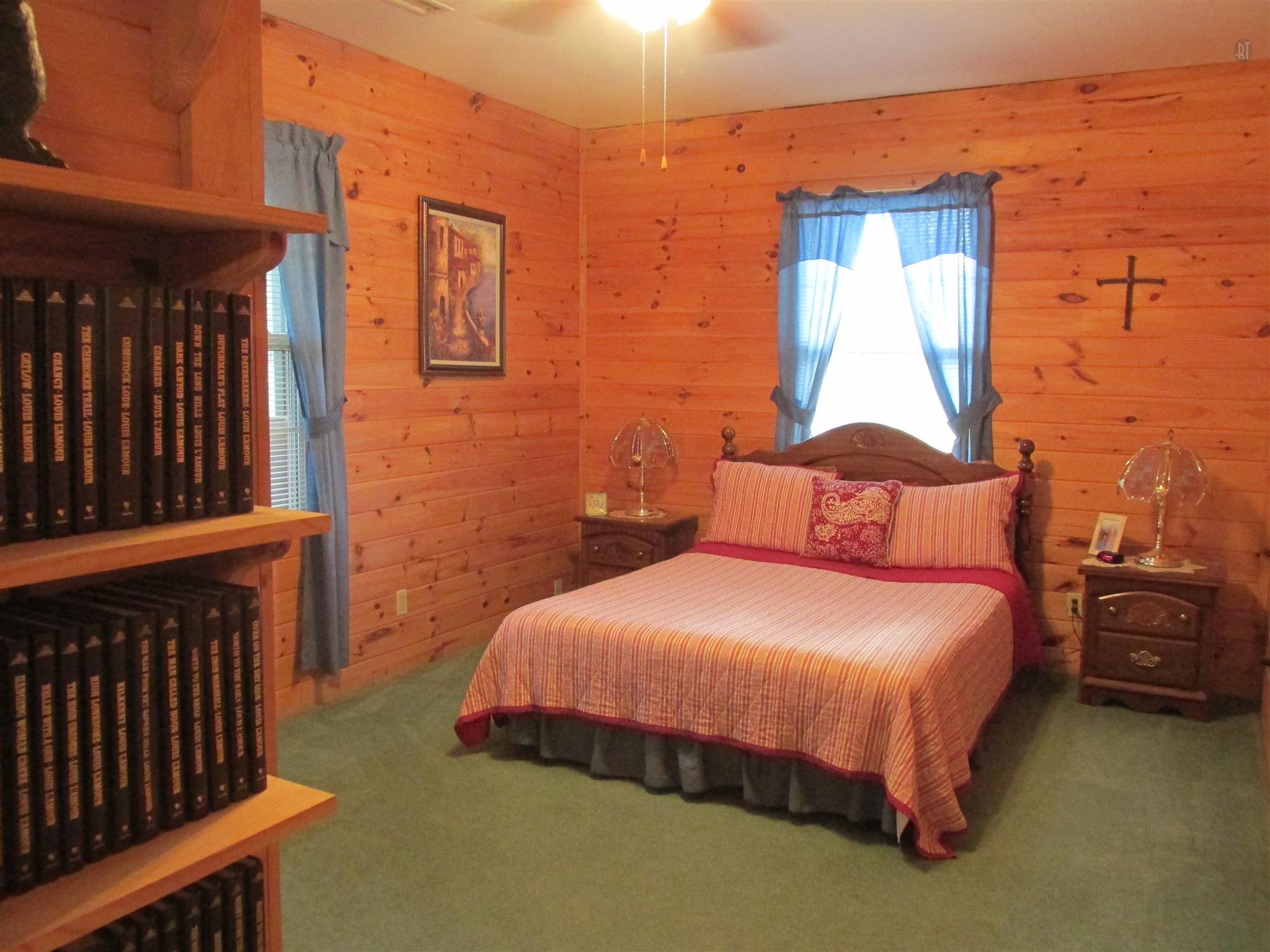 1176 Taylor Road Manchester, TN 37355 - Photo 7 of 16 Master bedroom up downstairs