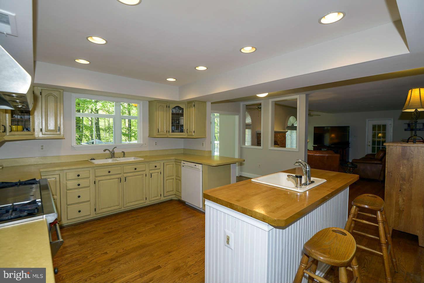 2285 Mt Tabor Road Gambrills, MD 21054 - Photo 8 of 30 Kitchen