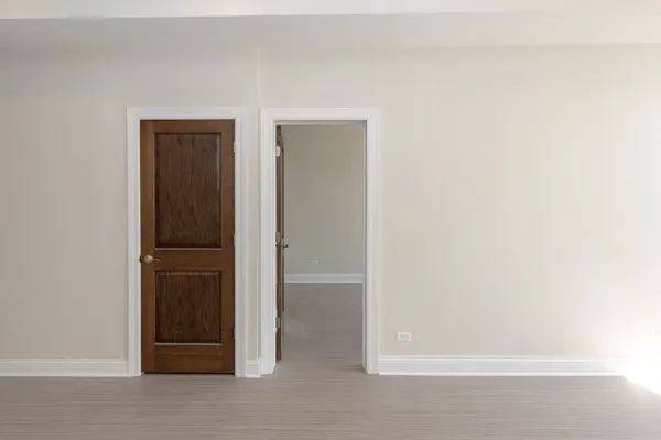 $3,200 | 1637 North Clybourn Avenue, Unit 2F, Chicago, IL 60614