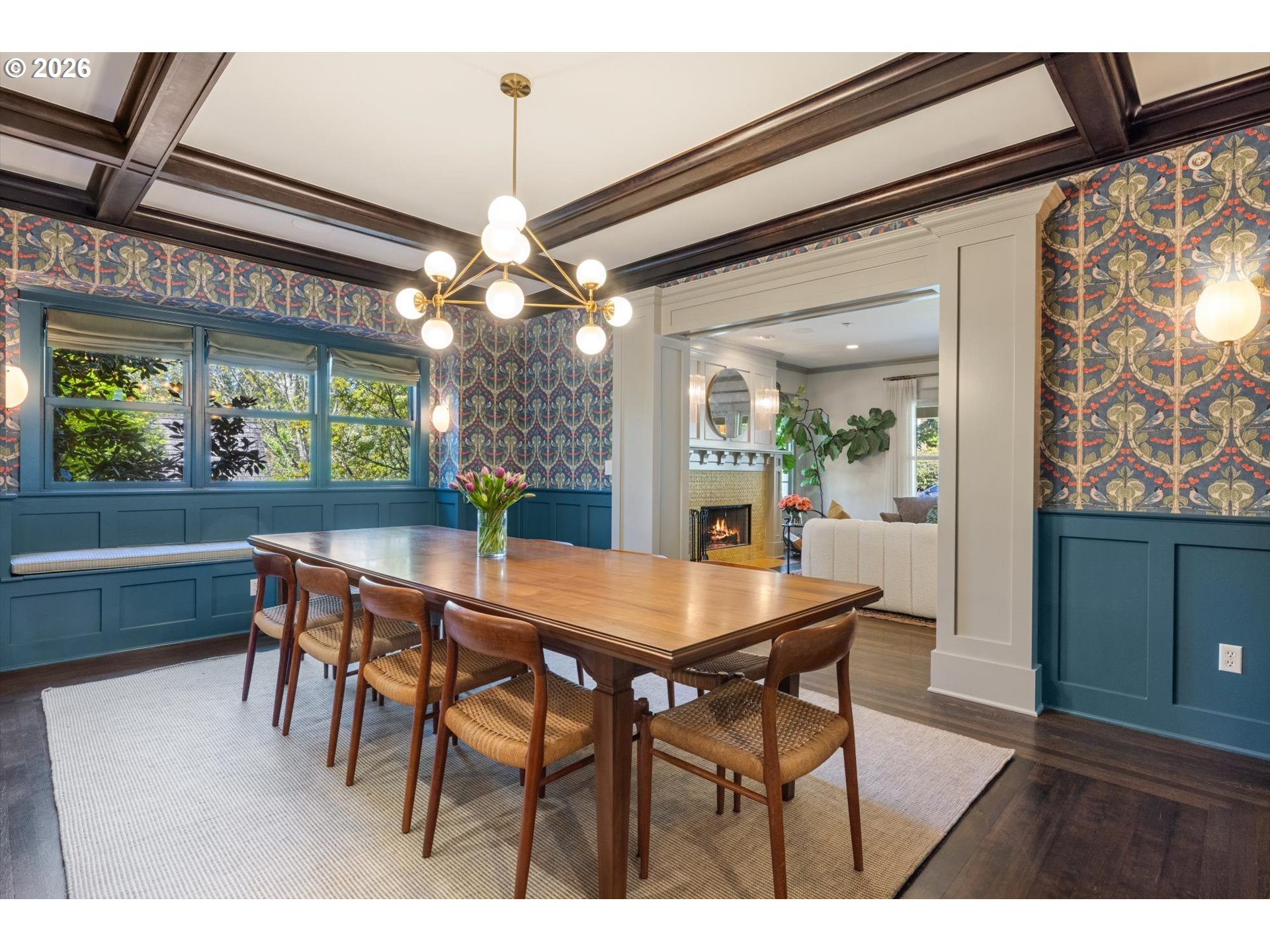 6228 Southwest Sweetbriar Court Portland, OR 97221 - Photo 11 of 47