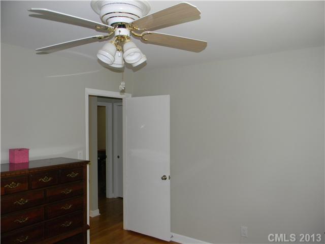 6508 Williams Road Charlotte, NC 28215 - Photo 11 of 16 Gallery Image 11