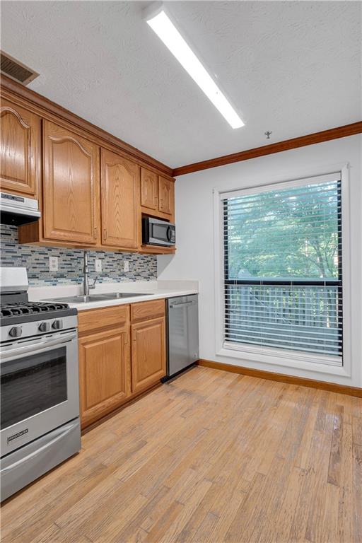 1203 Wynnes Ridge Circle Southeast Marietta, GA 30067 - Photo 4 of 24