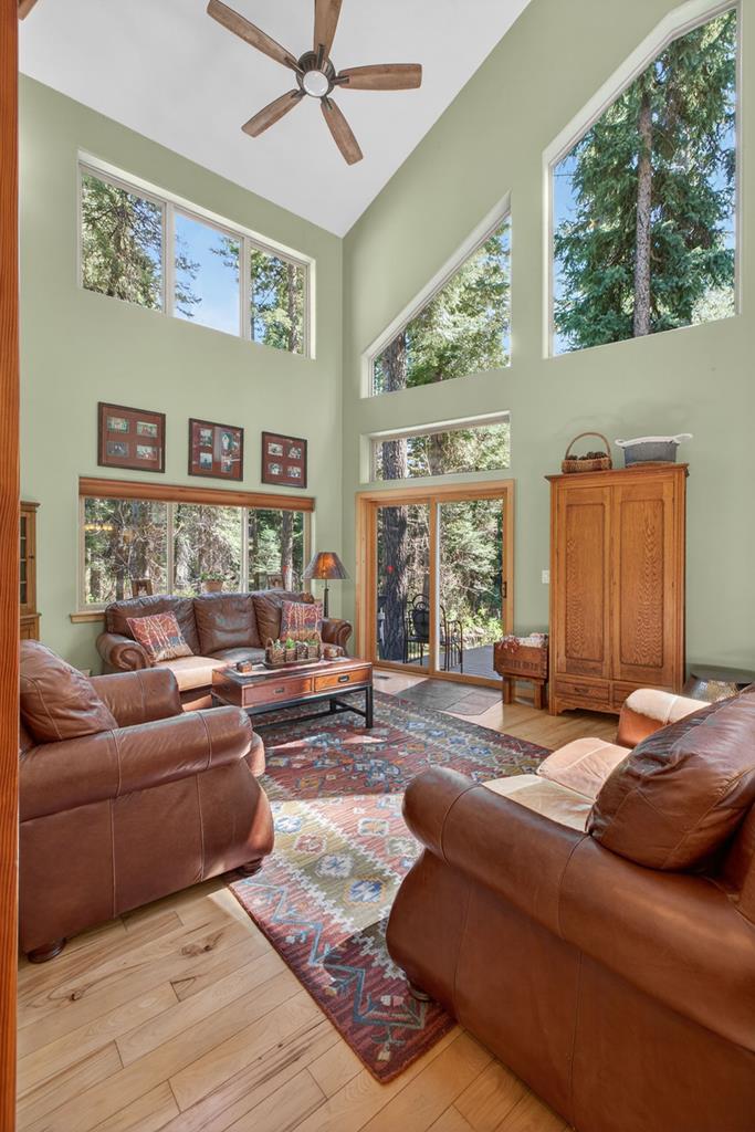 31 Eagle Trail Cascade, ID 83611 - Photo 8 of 50 The Great Room