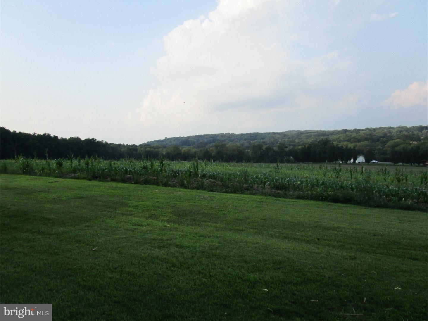 21 Little Road Perkiomenville, PA 18074 - Photo 4 of 5 Gallery Image 4