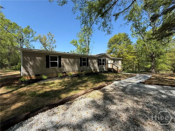 $277,400 | 832 Stone Stewart Road, Hull, GA 30646